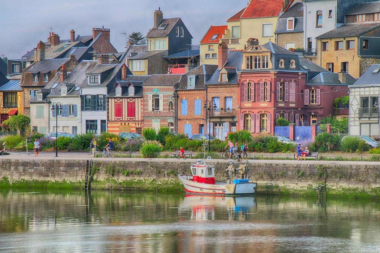Les Portes De La Baie